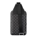 LOUIS VUITTON AVENUE SLINGBAG NM