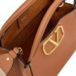 VALENTINO GARAVANI ALLTIME MEDIUM HANDBAG IN GRAINY CALFSKIN
