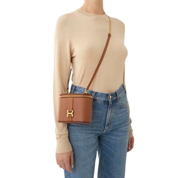 CHLOE MARCIE MINI VANITY ON CHAIN TAN - Image 6