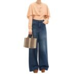 CHLOE SMALL WOODY TOTE BAG IN LINEN DARK NUT