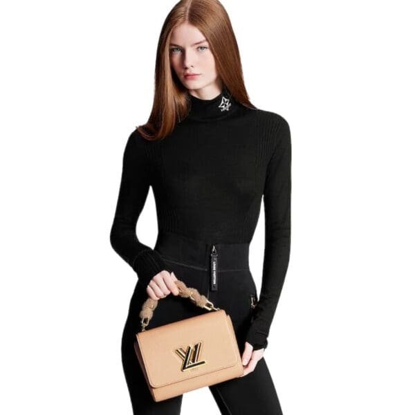 LOUIS VUITTON TWIAT MM