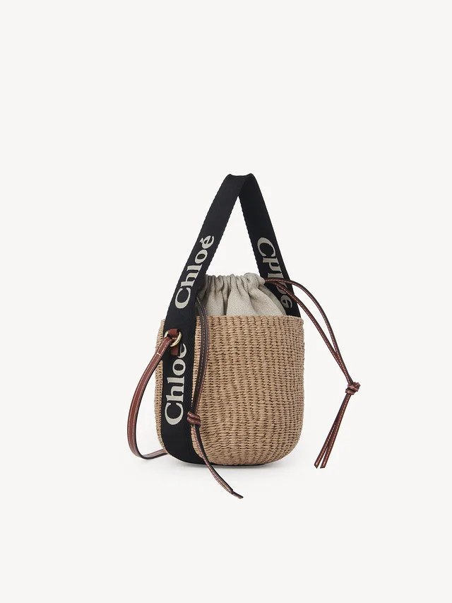 CHLOE SMALL WOODY BASKET BLACK & BEIGE