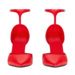 GIVENCHY SHOW PUMPS IN LEATHER WITH STOCKINGS