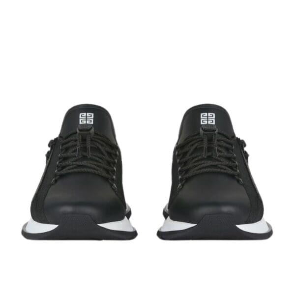 GIVENCHY SPECTRE RUNNER SNEAKERS IN LEATHER WITH ZIP