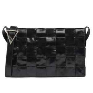 BOTTEGA VENETA MAXI CASSETTE