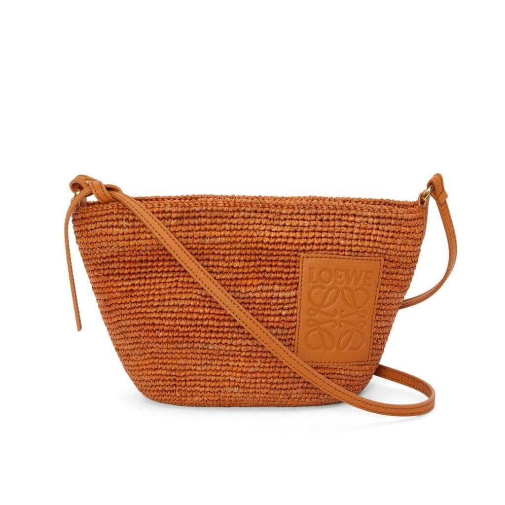 LOEWE MINI SLIT CLUTCH BAG IN RAFFIA AND CALFSKIN