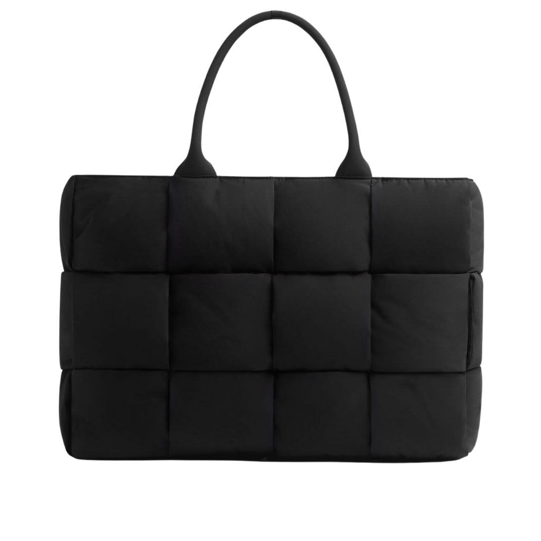 BOTTEGA VENETA LARGE ARCO PADDED TOTE BAG 1 BOTTEGA VENETA LARGE ARCO PADDED TOTE BAG