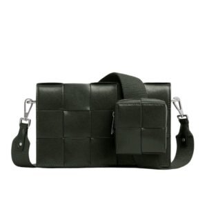 BOTTEGA VENETA CASSETTE WITH VERSATILE STRAP