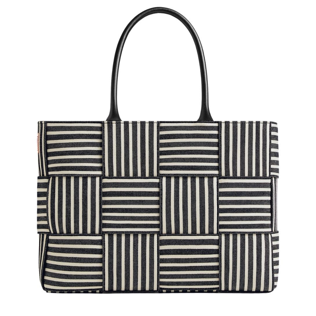 BOTTEGA VENETA MEDIUM ARCO TOTE BAG 1 BOTTEGA VENETA MEDIUM ARCO TOTE BAG