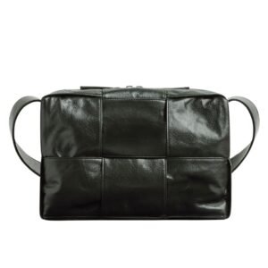 BOTTEGA VENETA MEDIUM ARCO CAMERA BAG