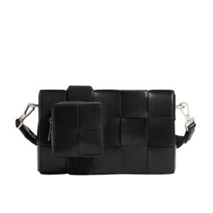 BOTTEGA VENETA CASSETTE WITH VERSATILE STRAP