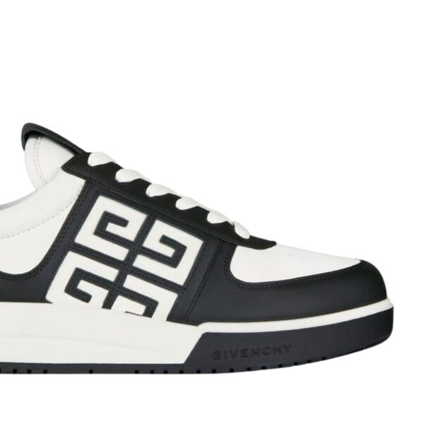 GIVENCHY G4 SNEAKERS IN LEATHER