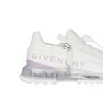 GIVENCHY SPECTRE RUNNER SNEAKERS IN LEATHER WITH ZIP