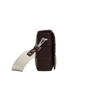 BOTTEGA VENETA CASSETTE WITH VERSATILE STRAP