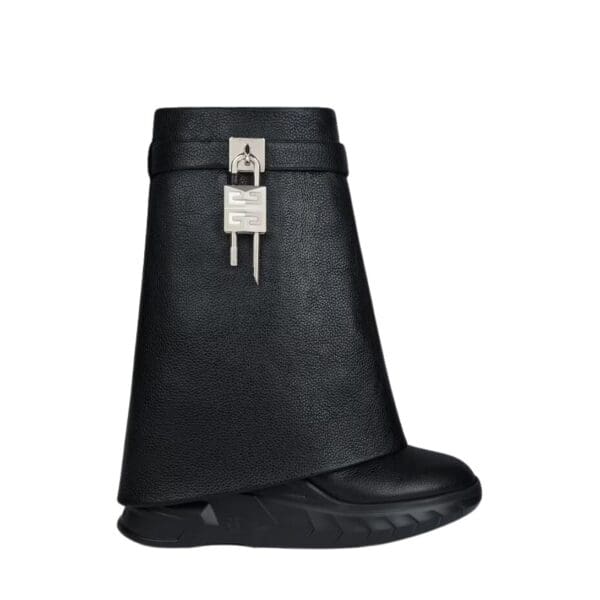 GIVENCHY SHARK LOCK BIKER ANKLE BOOTS IN GRAINED LEATHER