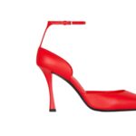 GIVENCHY SHOW PUMPS IN LEATHER WITH STOCKINGS