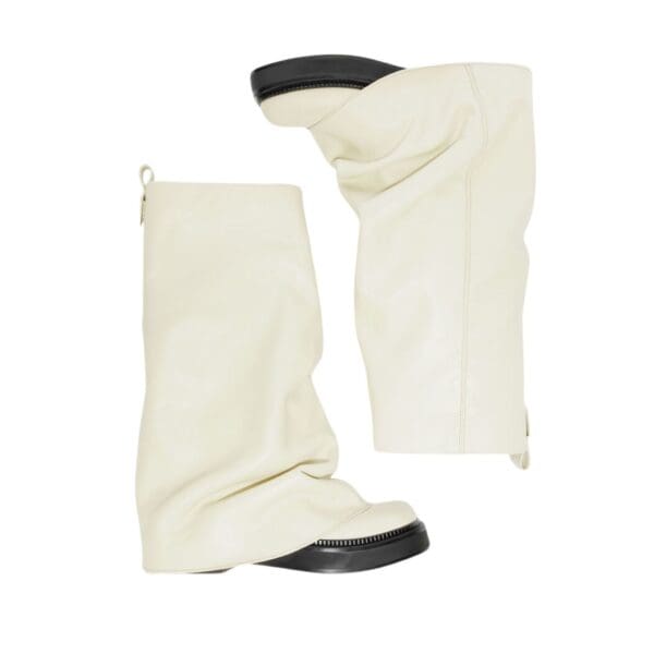 THE ATTICO ''ROBIN'' IVORY COMBAT BOOT