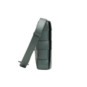 BOTTEGA VENETA MAXI CASSETTE