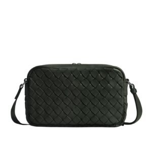 BOTTEGA VENETA SMALL INTRECCIATE CAMERA BAG