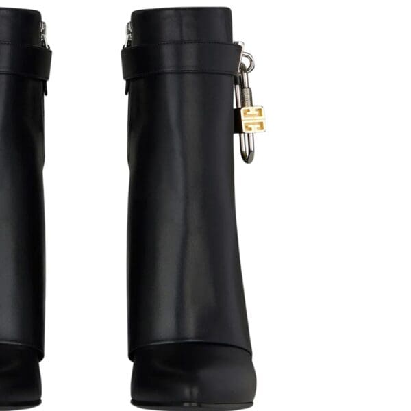 GIVENCHY SHARK LOCK ANKLE BOOTS IN LEATHER