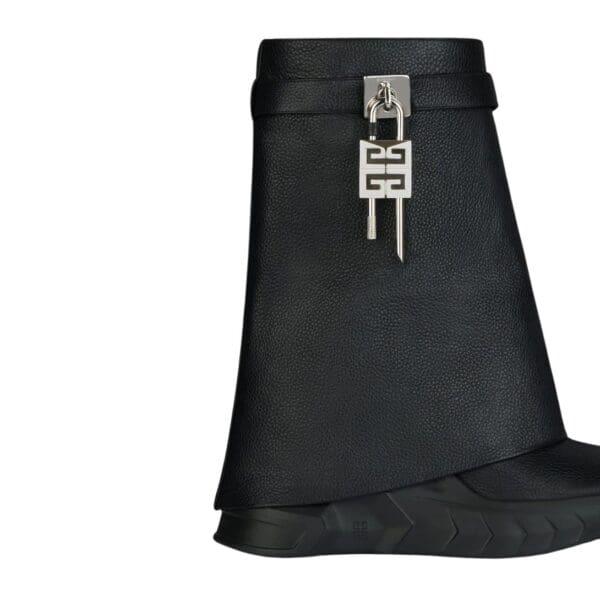 GIVENCHY SHARK LOCK BIKER ANKLE BOOTS IN GRAINED LEATHER