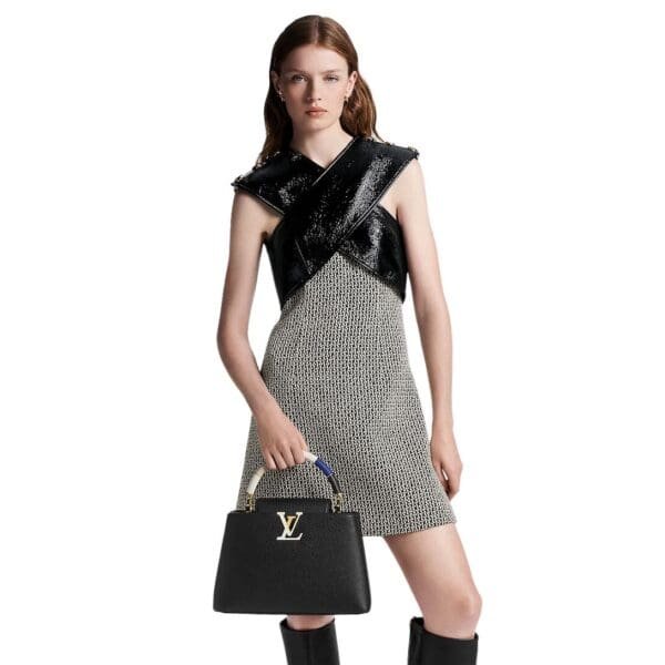 LOUIS VUITTON CAPUCINES MM - Image 6