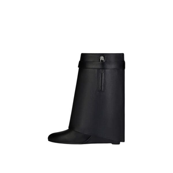 GIVENCHY SHARK LOCK ANKLE BOOTS IN LEATHER