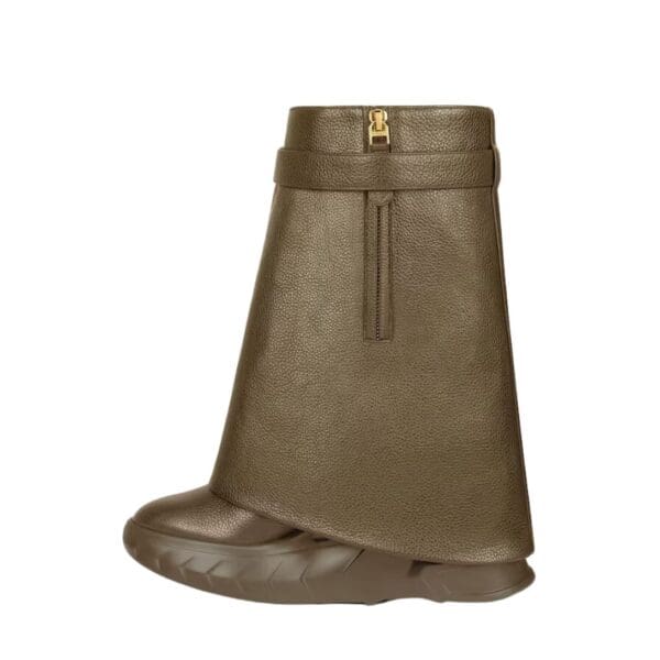 GIVENCHY SHARK LOCK BIKER ANKLE BOOTS IN GRAINED LEATHER