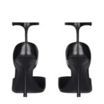 GIVENCHY SHOW PUMPS IN LEATHER WITH STOCKING