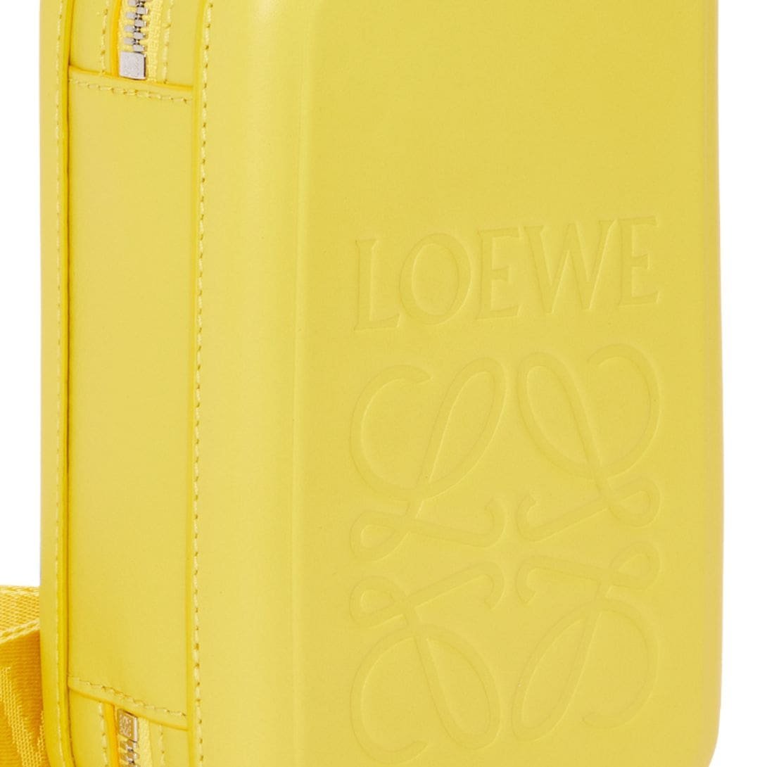 LOEWE MOLDED SLING IN SMOOTH CALFSKIN