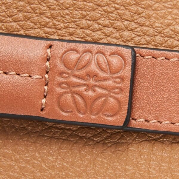 LOEWE MEDIUM VERTICAL WALLET IN SOFT GRAINED CALFSKIN