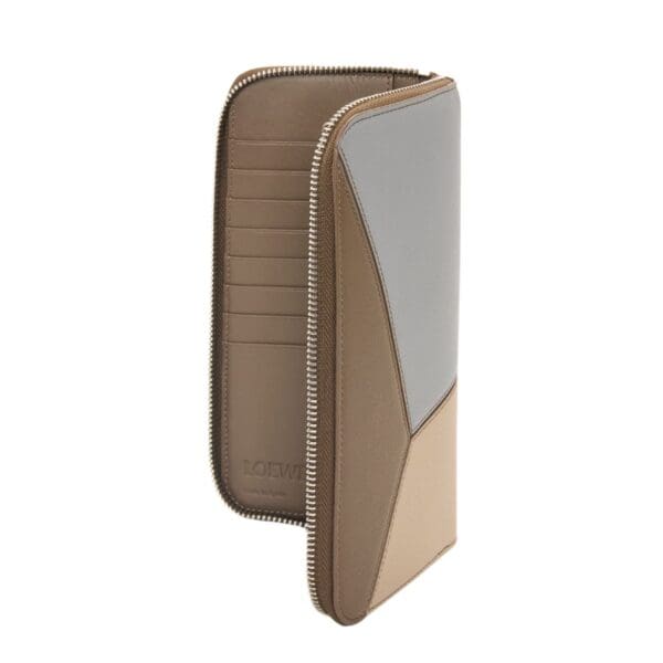 LOEWE PUZZLE OPEN WALLET WITH ZIP IN CLASSIC CALFSKIN