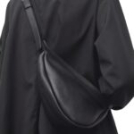 THE ROW SMALL SLOUCHY BANANA BAG IN LEATHER