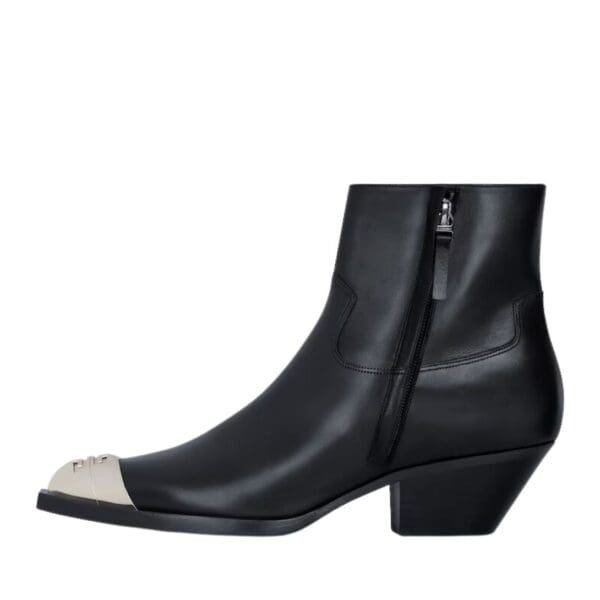 GIVENCHY WESTERN ANKLS BOOTS IN LEATHER