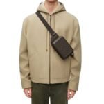 LOEWE MOLDED SLING IN SMOOTH CALFSKIN