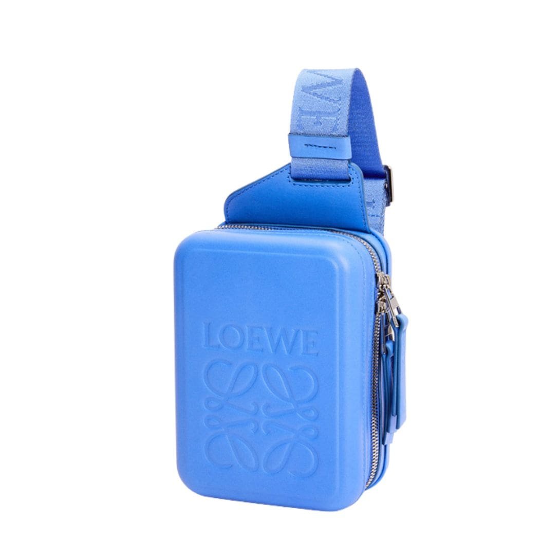 LOEWE MOLDED SLING IN SMOOTH CALFSKIN