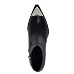 GIVENCHY WESTERN ANKLS BOOTS IN LEATHER