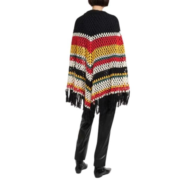 DODO BAR OR PAUL PONCHO