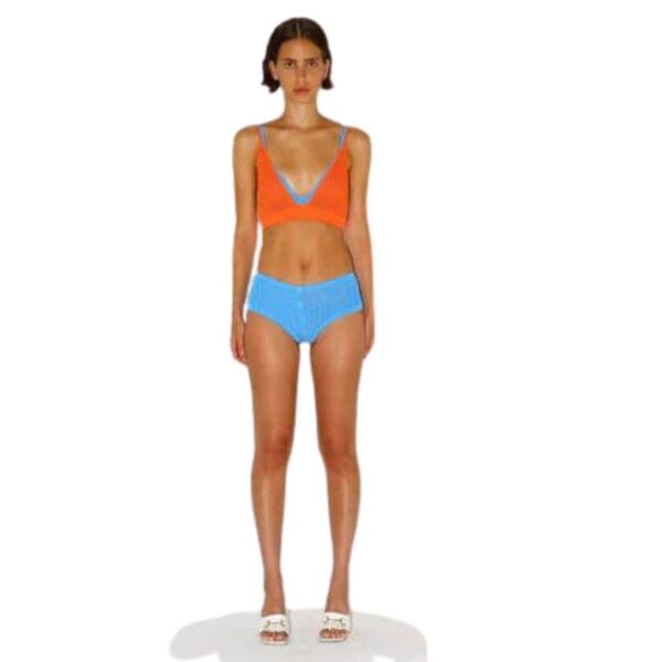 DODO BAR OR CARMEN BOXER