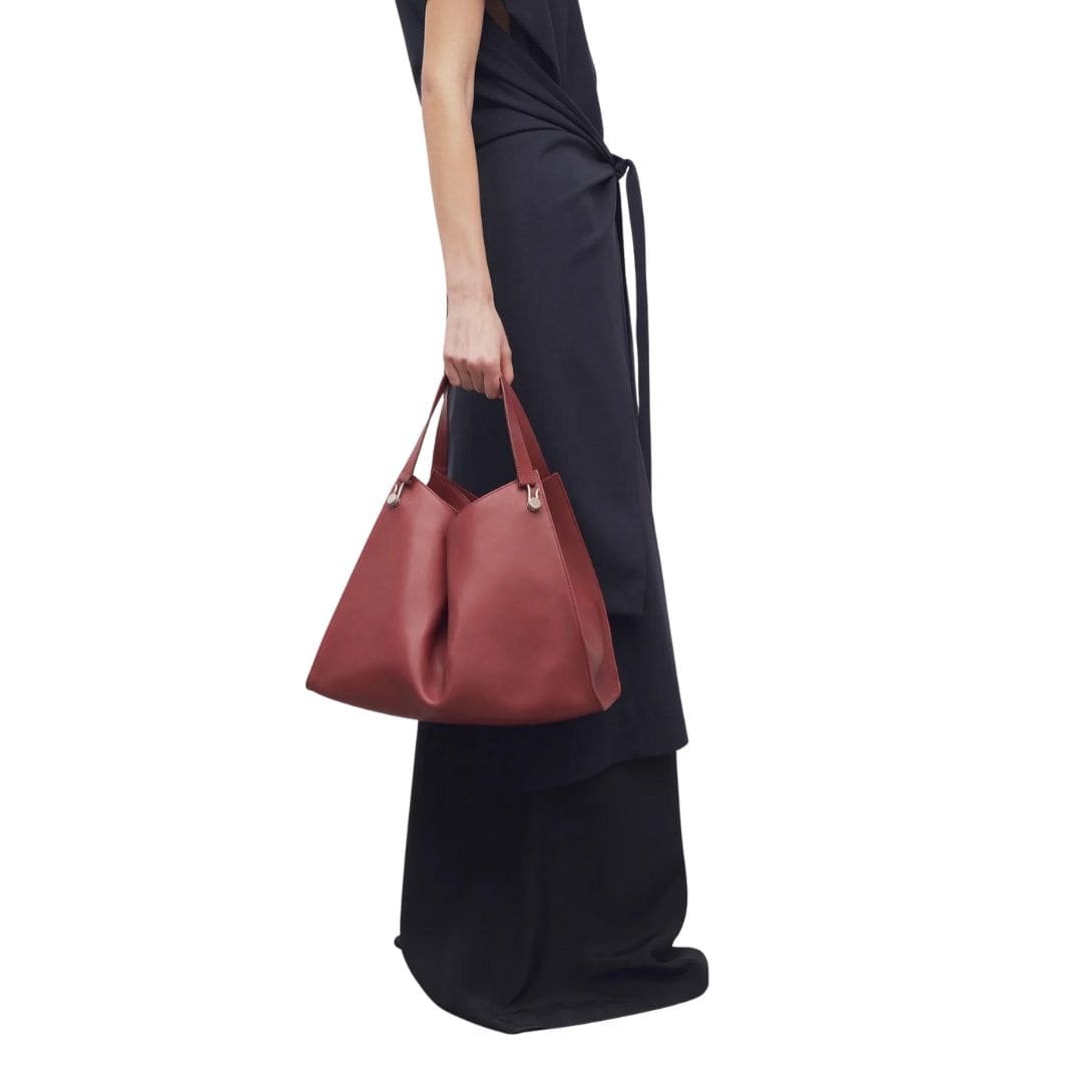 THE ROW ALEXIA BAG IN LEATHER