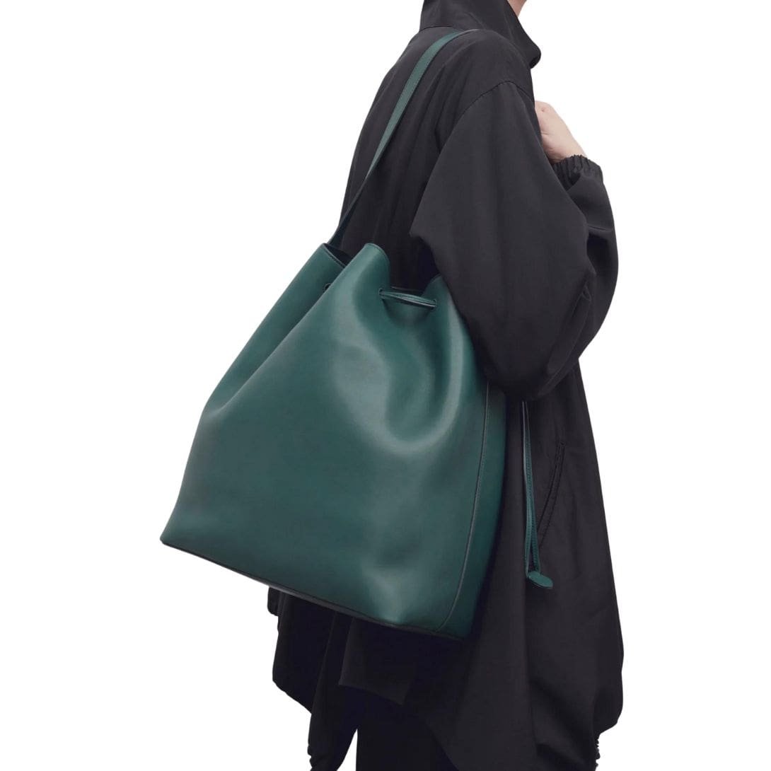 THE ROW BELVEDERE TOTE BAG IN LEATHER
