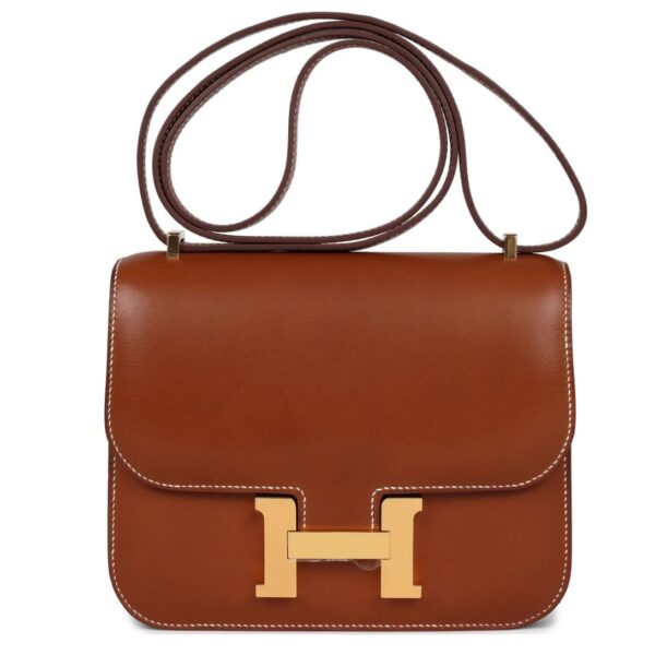 HERMÈS CONSTANCE 18 FAUVE BARENIA GOLD HARDWARE