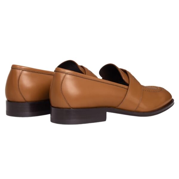 CELINE MALAQUAIS TRIOMPHE LOAFER IN POLISHED BULL LIGHT TAN - Image 5