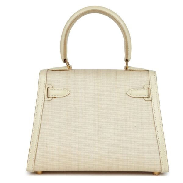 VINTAGE HERMÈS KELLY SELLIER 20 PARCHEMIN CRINOLINE AND BOX GOLD HARDWARE - Image 2