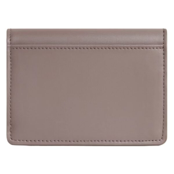 CELINE CARD HOLDER WITH FLAP TRIOMPHE IN SHINY CALFSKIN PEBBLE - Image 11