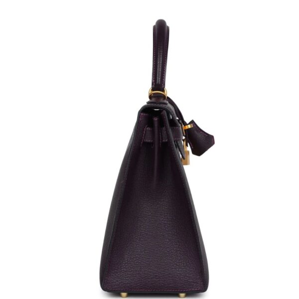 PRE-OWNED HERMÈS SPECIAL ORDER (HSS) KELLY SELLIER 28 RAISIN VERSO CHEVRE BRUSHED GOLD HARDWARE - Image 4
