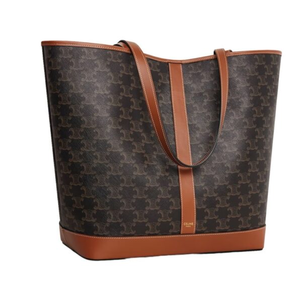 CELINE MEDIUM CABAS IN TRIOMPHE CANVAS AND CALFSKIN - Image 3