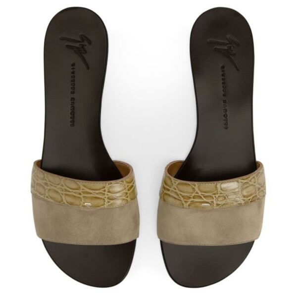 GIUSEPPE ZANOTTI ROOSE SHOES - Image 4