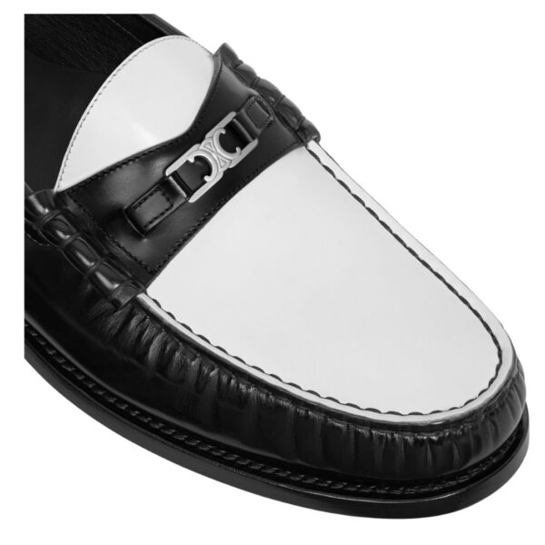 CELINE LUCO TRIOMPHE LOAFER IN POLISHED BULL BLACK-OPTIC WHITE - Image 8