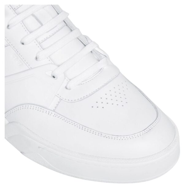 CELINE TRAINER CT 07 LOW LACE UP SNEAKER IN CALFSKIN OPTIC WHITE - Image 5